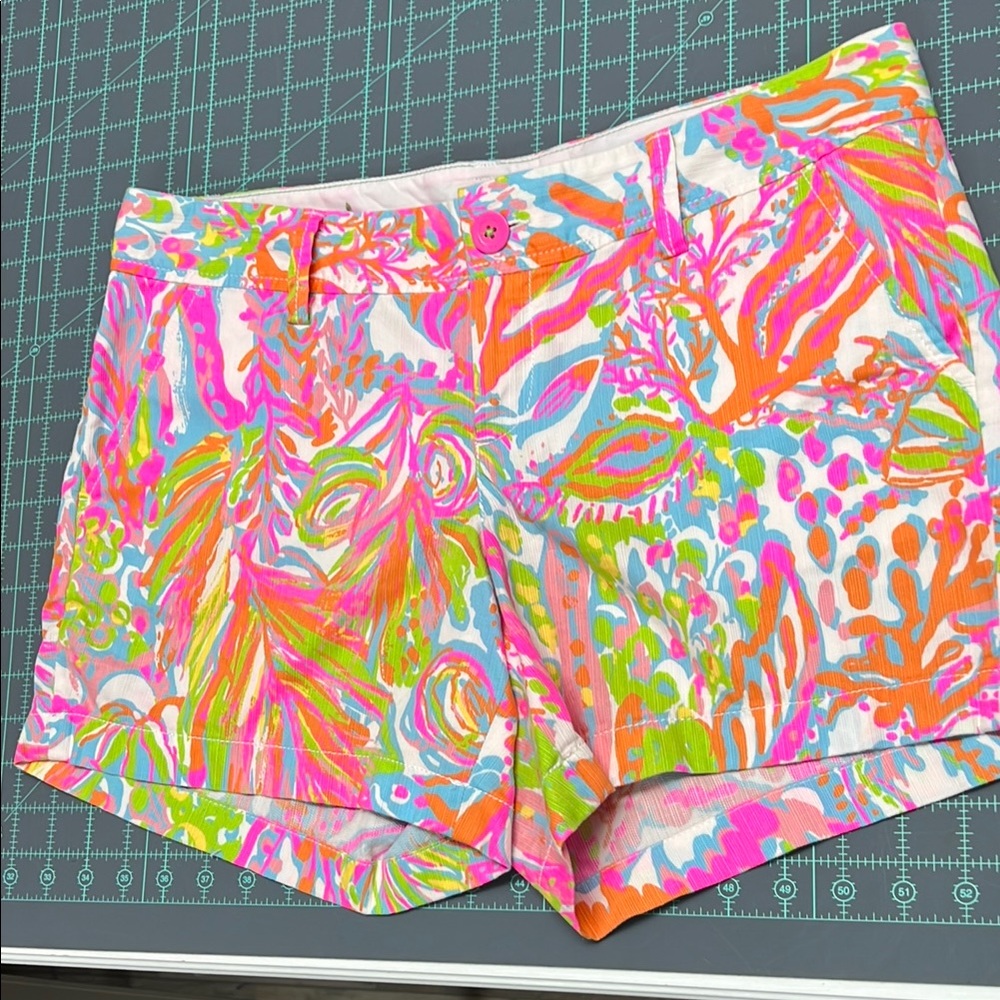 Lilly Pulitzer Callahan Tropical Print Shorts